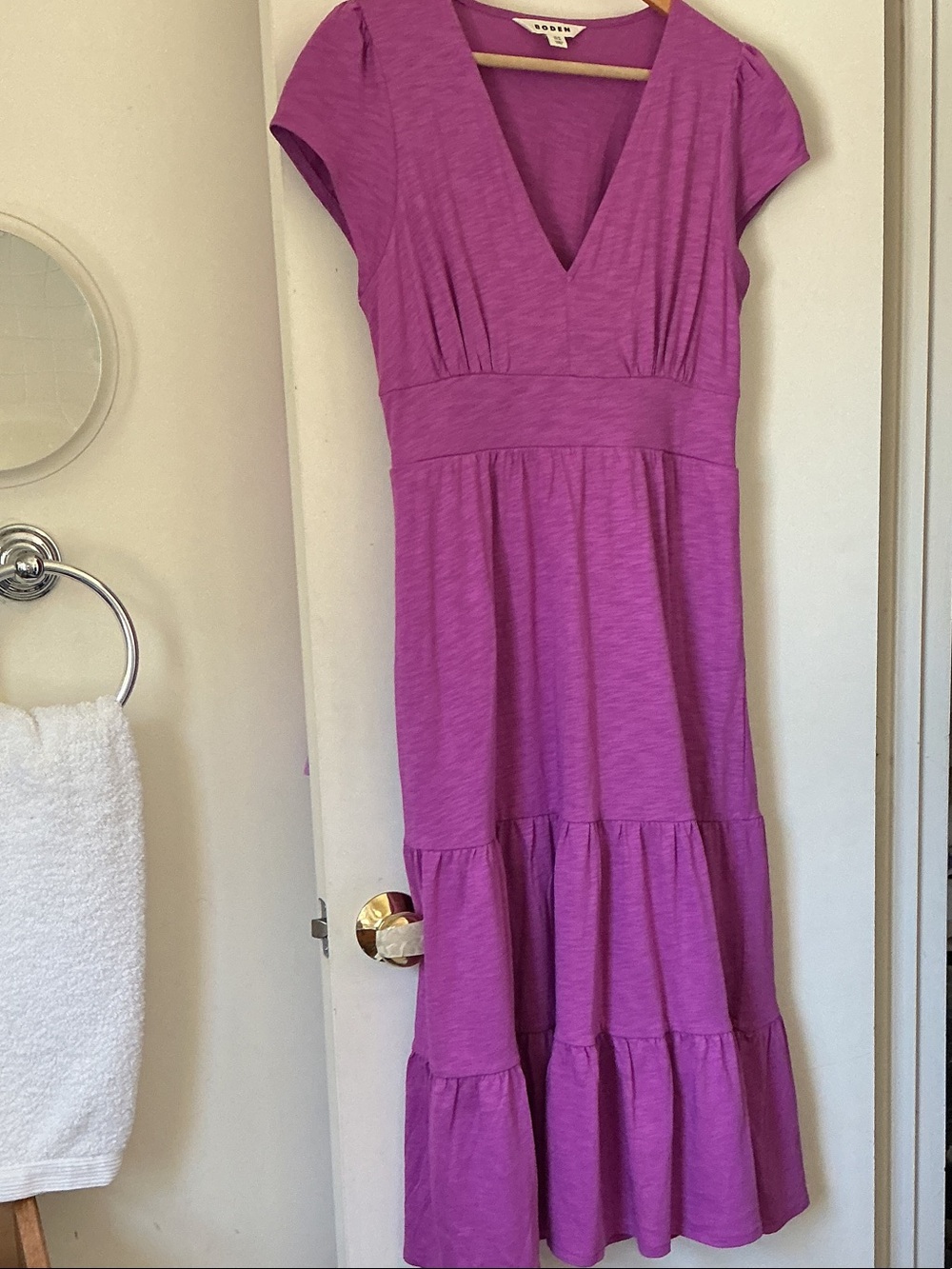 BODEN ELARA JERSEY Women's Deep V Purple Tiered Midi Dress